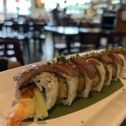 Gato roll - epicly amazing flavor, a bit America for my taste. But very good for sure!