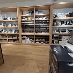 Crate & Barrel
