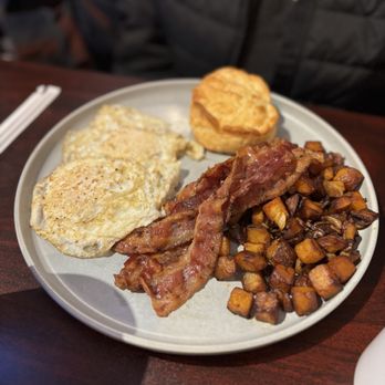 Eagle Street Cafe - The Classic - Breakfast & Brunch Near Me - North Adams, Massachusetts