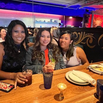 Dancing Yak - Drinks and Dinner with friends for my birthday - Himalayan/Nepalese Near Me - San Francisco, California