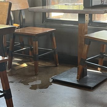 Straight From New York Pizza - Seating area covered in soda - Pizza Near Me - Salem, Oregon Straight From New York Pizza - Seating area covered in soda - Pizza Near Me - Salem, Oregon
