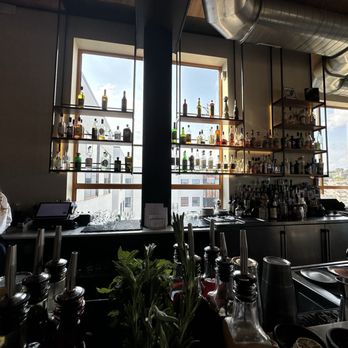 Lark - New American Near Me - Bala Cynwyd, Pennsylvania