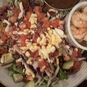 Dublin Crossing Irish Pub - Cobb salad with prawns - Irish Near Me - Surrey, British Columbia Dublin Crossing Irish Pub - Cobb salad with prawns - Irish Near Me - Surrey, British Columbia