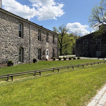 Woodford Reserve Distillery - Distilleries Near Me - Versailles, Kentucky Woodford Reserve Distillery - Distilleries Near Me - Versailles, Kentucky