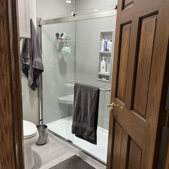 Pittsburgh's Best Remodeling - enlarged shower. - General Contractors Near Me - Pittsburgh, Pennsylvania