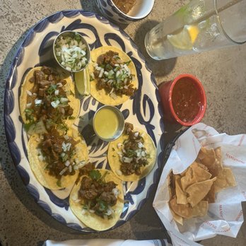 Mandito's Tex-Mex - Tex-Mex Near Me - Bellaire, Texas