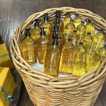 L'Occitane en Provence - Cosmetics & Beauty Supply Near Me - St. Louis, Missouri L'Occitane en Provence - Cosmetics & Beauty Supply Near Me - St. Louis, Missouri