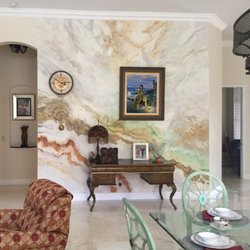 Art Turquoise - Marble plaster mural, created to unify the spaces and decor between living room, dinning room and kitchen