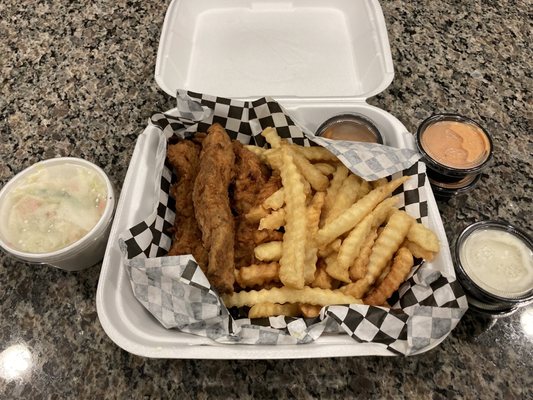 The Kluckin Chicken by null