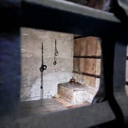 Prince William V - Inside one of the cells