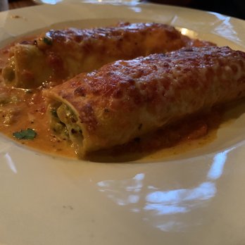Bambinelli's Italian Restaurant - Chicken Cannelloni - Pizza Near Me - Roswell, Georgia Bambinelli's Italian Restaurant - Chicken Cannelloni - Pizza Near Me - Roswell, Georgia