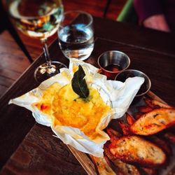 Hutchesons Bar & Brasserie - Baked Camembert cheese