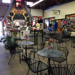 Surrey Hills Gift Shop - One of the snack shops with room to sit down and eat