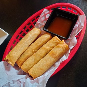 Fu Manchung - Egg Roll appetizer - Vietnamese Near Me - Spring, Texas Fu Manchung - Egg Roll appetizer - Vietnamese Near Me - Spring, Texas