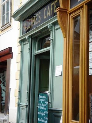 Kleines Café by null