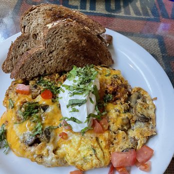 Crossroads Cafe - Messy Jessie - Cafes Near Me - Joshua Tree, California Crossroads Cafe - Messy Jessie - Cafes Near Me - Joshua Tree, California
