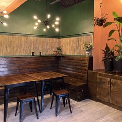 Shaka Shave Ice - Inside