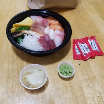 Nikko Sushi - Chirashi ~$23 - Sushi Bars Near Me - Berkeley, California
