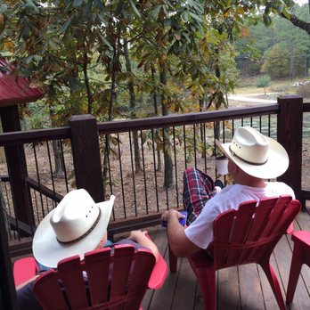 Beavers Bend Log Cabins - Very private, relaxing, and peaceful at Deer Drink Overlook. - Hotels Near Me - Broken Bow, Oklahoma Beavers Bend Log Cabins - Very private, relaxing, and peaceful at Deer Drink Overlook. - Hotels Near Me - Broken Bow, Oklahoma