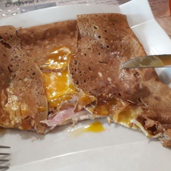 L'Iroise - La galette complète - Creperies Near Me - Tregastel, 22 L'Iroise - La galette complète - Creperies Near Me - Tregastel, 22