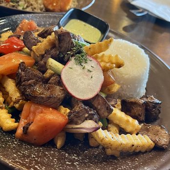 OMELI Kitchen - Lomo Saltado - Vietnamese Near Me - Fullerton, California OMELI Kitchen - Lomo Saltado - Vietnamese Near Me - Fullerton, California