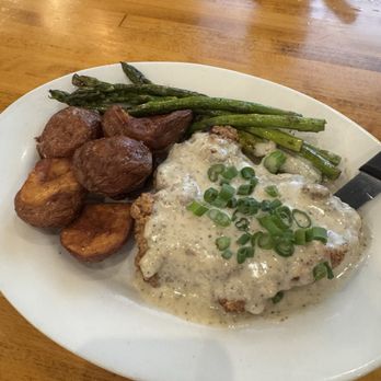 Phoebe's Diner - Chicken Ribeye with Gravy and Asparagus - Diners Near Me - Austin, Texas