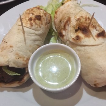Salt Bar - Lamb wrap with mint sauce - Restaurants Near Me - London, XGL Salt Bar - Lamb wrap with mint sauce - Restaurants Near Me - London, XGL