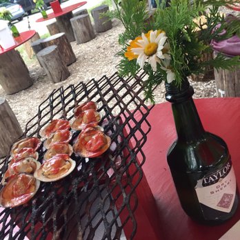 The Place - So damn cute ! - Seafood Near Me - Guilford, Connecticut