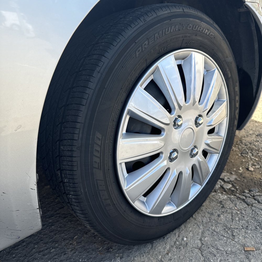 Pits Tires & Wheels - 195/60r15 Toyo Ultra Z900 - Tires Near Me - Oxnard, California