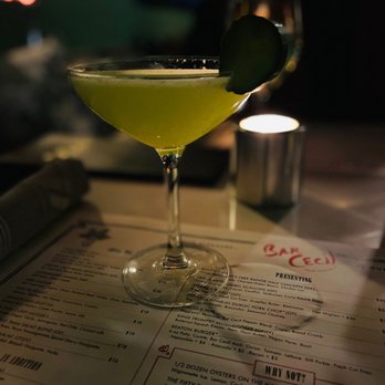 Bar Cecil - Great cocktails - Cocktail Bars Near Me - Palm Springs, California