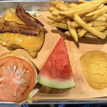 Warden's Table - Burger with fries - Barbeque Near Me - Petros, Tennessee Warden's Table - Burger with fries - Barbeque Near Me - Petros, Tennessee