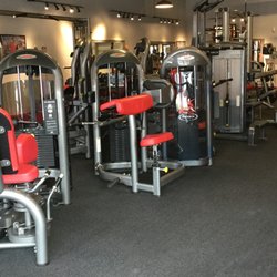 Snap Fitness 24/7 - We offer a wide variety of selecterized equipment.