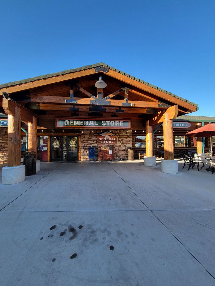 BRYCE CANYON GENERAL STORE Updated October 2024 37 Photos & 12 Reviews 26 S Main Hwy 63