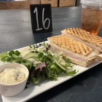 Blue Table Wine and Cheese Bar - Wine Bars Near Me - Agoura Hills, California