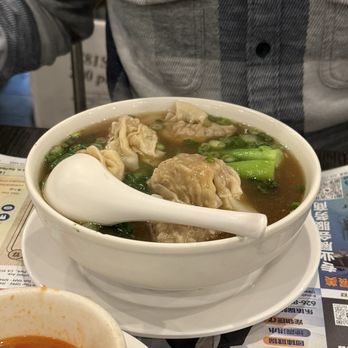 EAT Bistro - Wonton Noodle - Cantonese Near Me - Rosemead, California