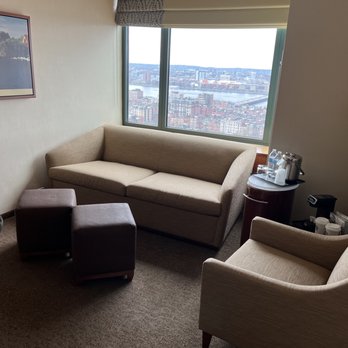 Sheraton Boston Hotel - One bedroom suite - Living area - Hotels Near Me - Boston, Massachusetts
