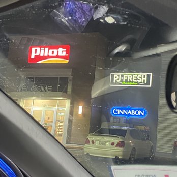 Pilot Travel Center - Gas Stations Near Me - Palm Springs, California