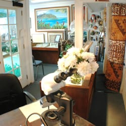 Honolulu Trading Company - Best Jewelry Buyer, Seller, and Trader - Best Pawn Shop - Best Collectibles in Honolulu, Oahu, HI - Honolulu Trading Company