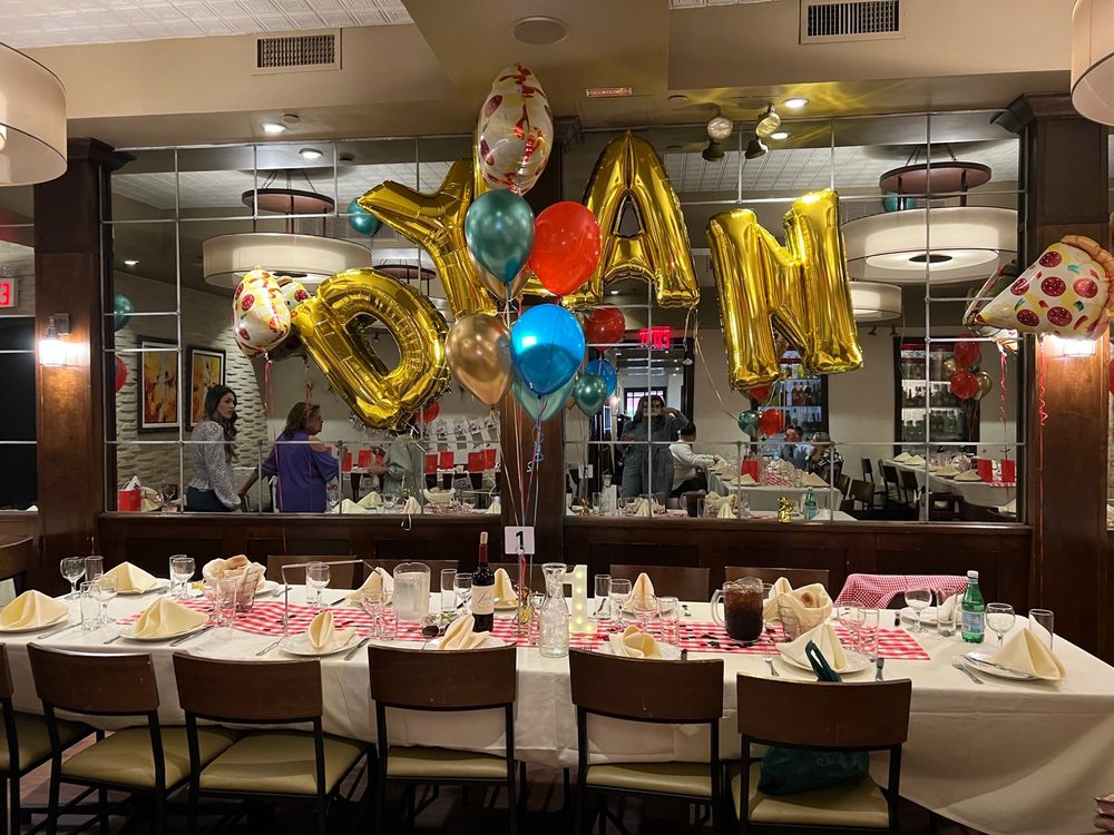 Vesuvio Restaurant and Pizzeria