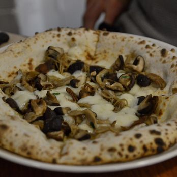 MATTO NAPOLETANO PIZZERIA  - Funghi pizza AUD20 - mixed mushrooms, porcini, provolone - Pizza Near Me - Melbourne, VIC