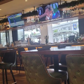 The Henry - Bar area - Coffee & Tea Near Me - Coronado, California