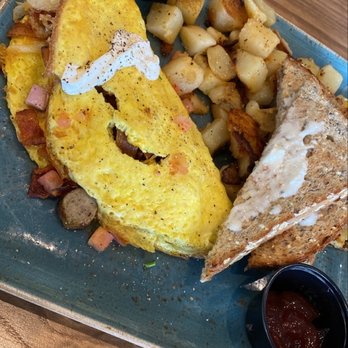 First Watch - The works omelet - Breakfast & Brunch Near Me - Pearland, Texas First Watch - The works omelet - Breakfast & Brunch Near Me - Pearland, Texas