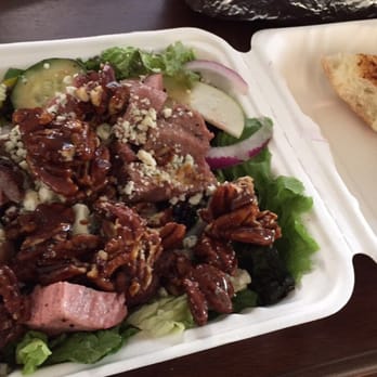 Aptos St BBQ - Tri Tip Salad with a side of Garlic Bread - Barbeque Near Me - Aptos, California