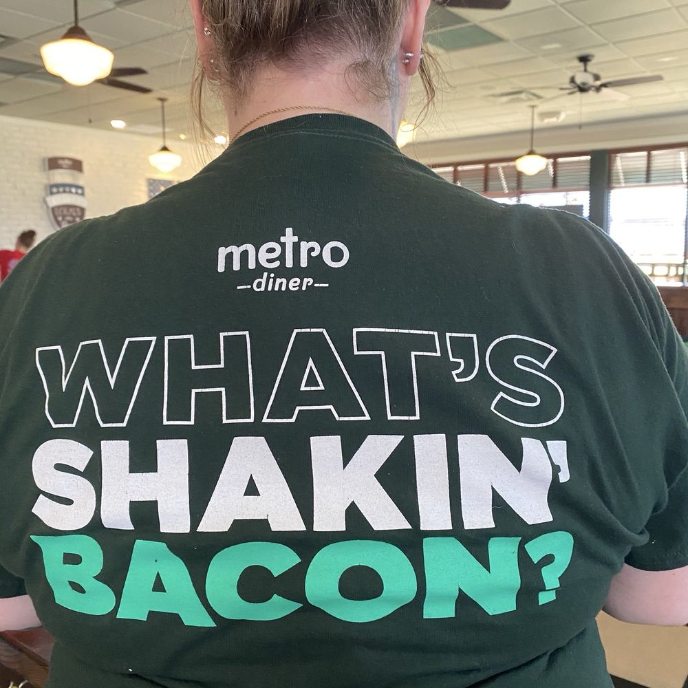Metro Diner - Cool work shirt - Diners Near Me - Terre Haute, Indiana