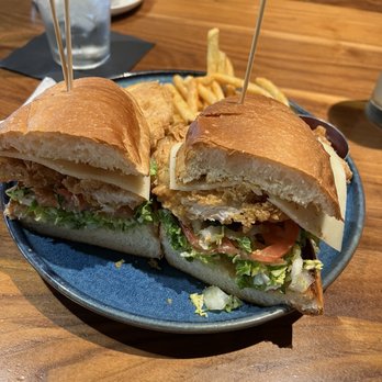 Crave Kitchen & Bar - Chicken sandwich - Bars Near Me - Eagle, Idaho