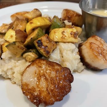 Trail Cafe & Grill - Scallops - Breakfast & Brunch Near Me - Naples, Florida