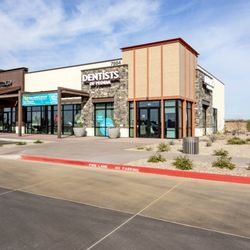 Dentists of Peoria