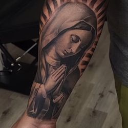 Aztlan Tattooz
