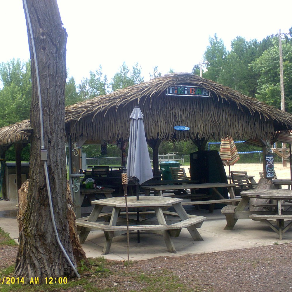 Abares Outer Limits - Tiki Bar - Sports Bars Near Me - Marshfield, Wisconsin