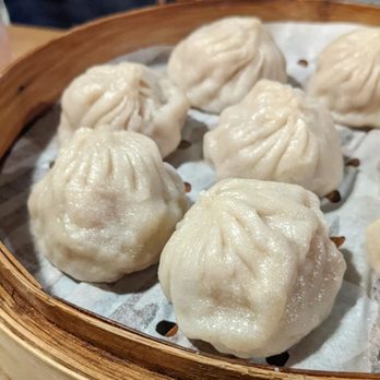 Momo Mee - Soup dumplings - Pan Asian Near Me - Milwaukee, Wisconsin